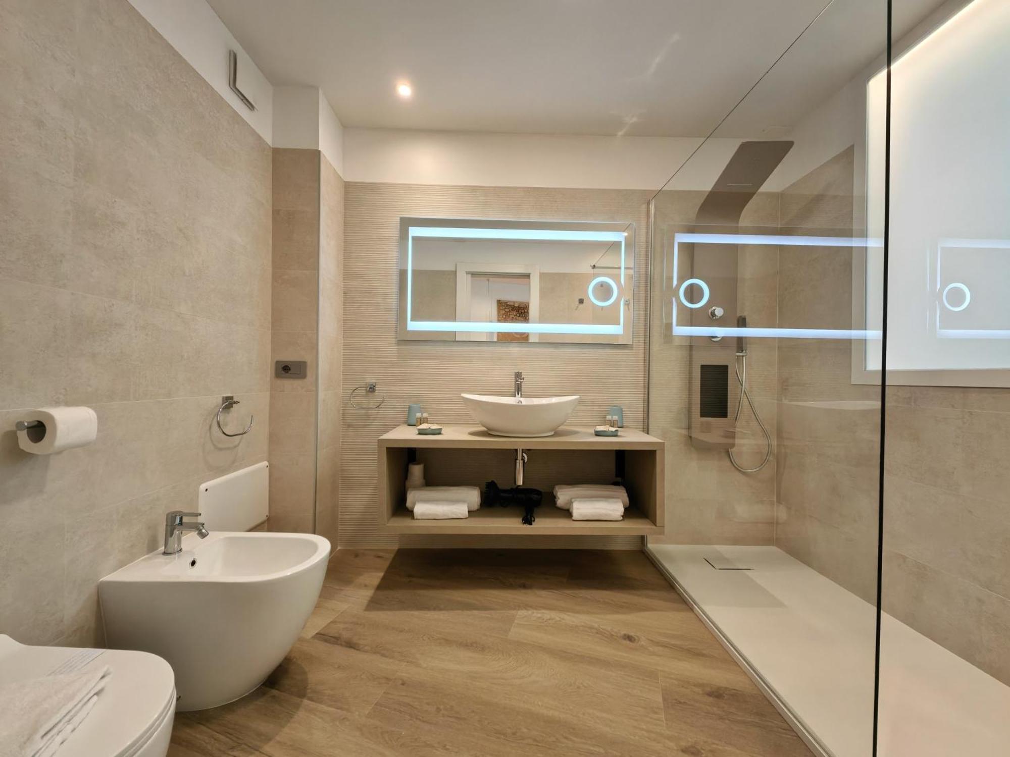 Galleria Roma Art Guesthouse Oristano Extérieur photo