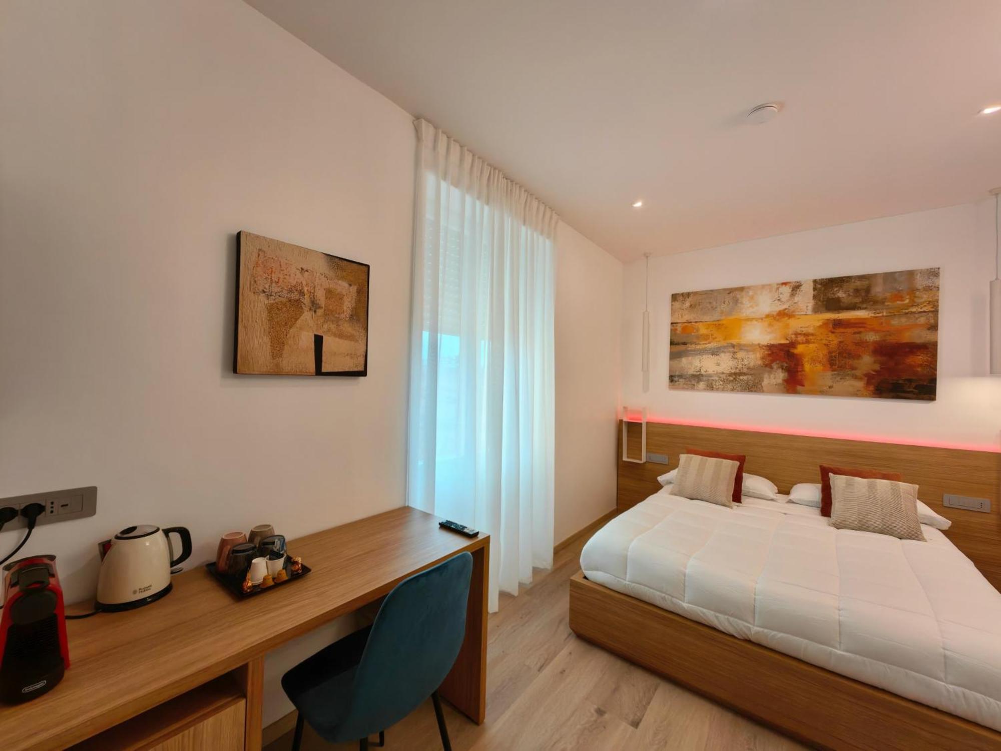 Galleria Roma Art Guesthouse Oristano Extérieur photo